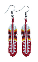 Load image into Gallery viewer, Beaded Feather Earring
