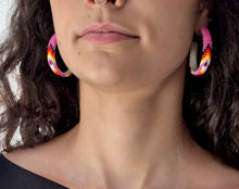 Load image into Gallery viewer, Feather Peyote Stitch Hoop Earrings 2CM-6CM
