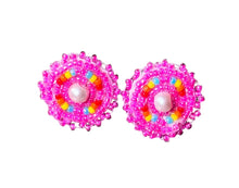 Load image into Gallery viewer, Flat Stud Earrings
